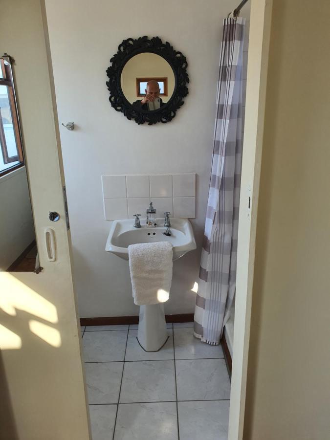 3Onheide Apartment Struisbaai Bagian luar foto